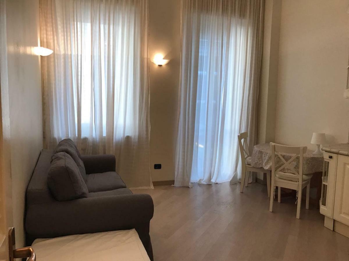 Downtown Apartment Milan Exterior photo