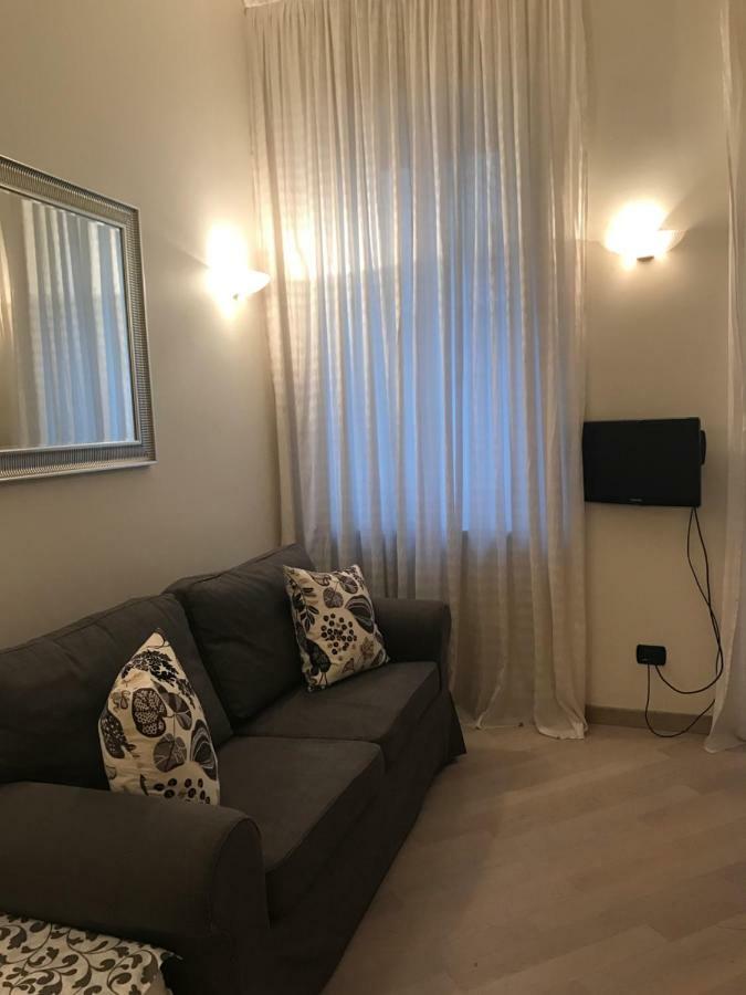 Downtown Apartment Milan Exterior photo